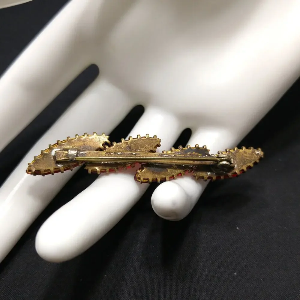 Victorian Red Rhinestone Bar Brooch, Dogtooth Prongs, 1900s Antique Jewelry